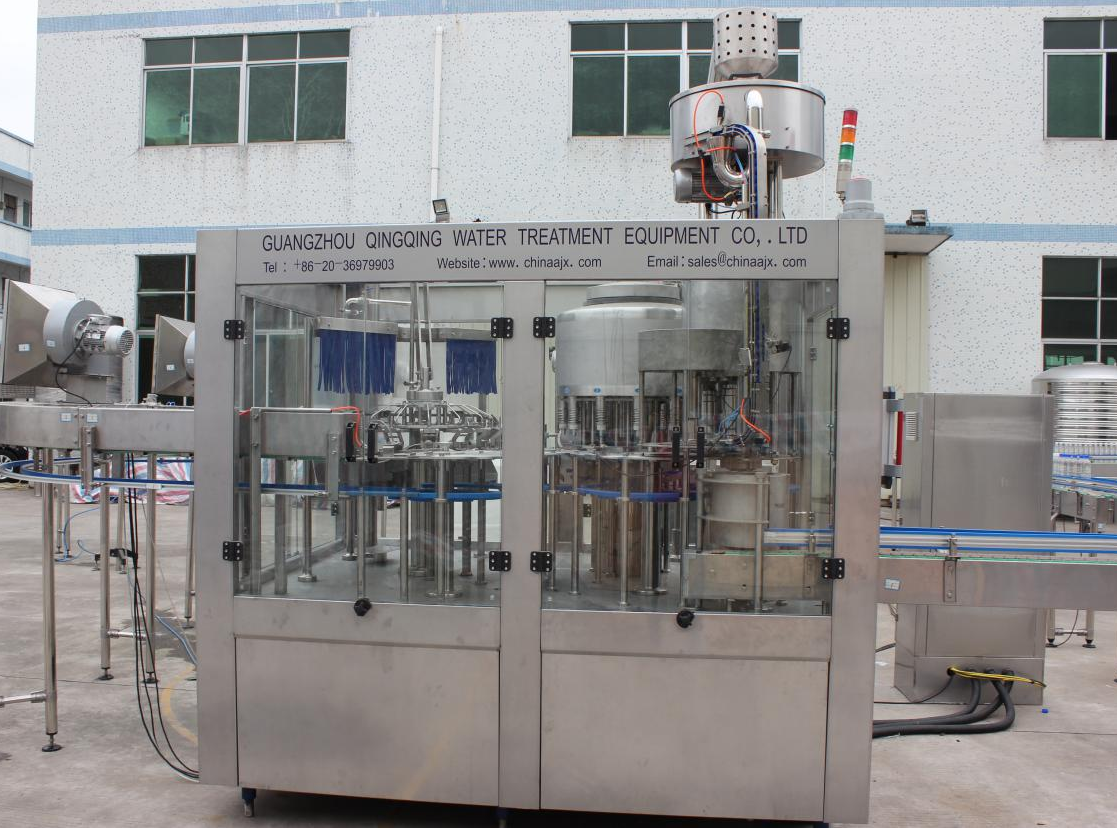 Three-in-one filling machine