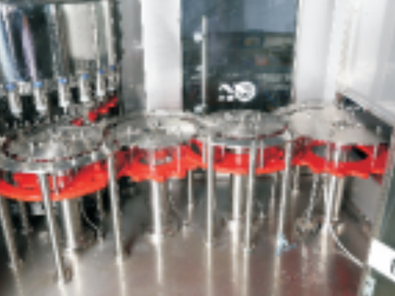 PMLBGX-06-28-10A---Full-automatic high-speed linear blowing filling capping machine series