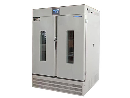 Comprehensive drug stability test chamber