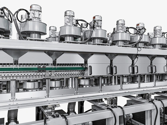 PET blow molding machine