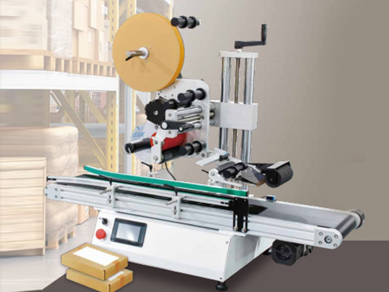 Desktop flat surface labeling machine