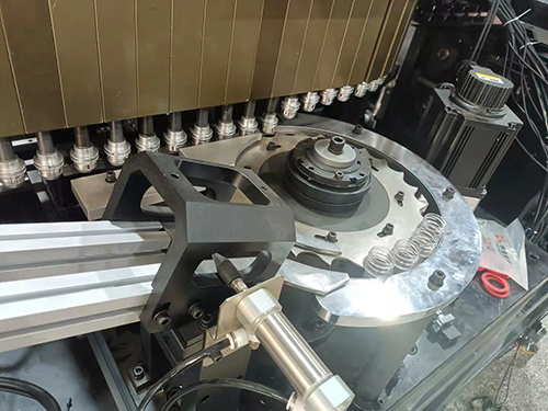 Variable pitch blow molding machine 6 cavity JCR-6US