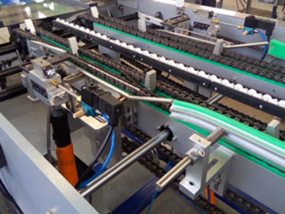 WD-200A Fully Automatic Semi-Board Film Wrapper