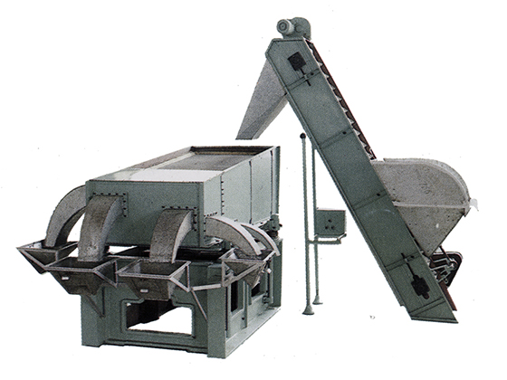 Wind impurity removal classifier