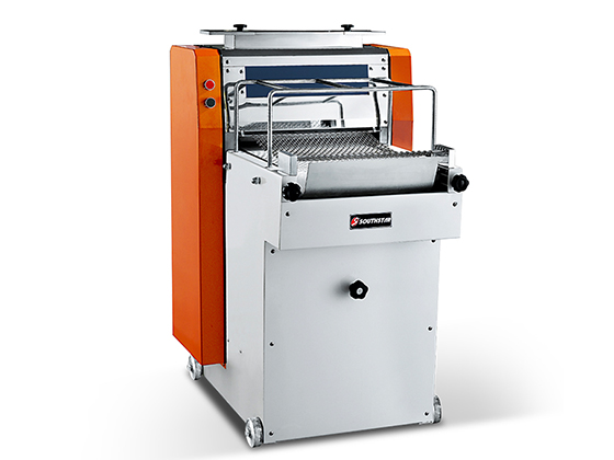 Toast Moulder --- NFZ-380