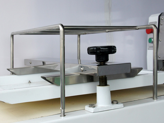 Toast Moulder --- NFZ-380