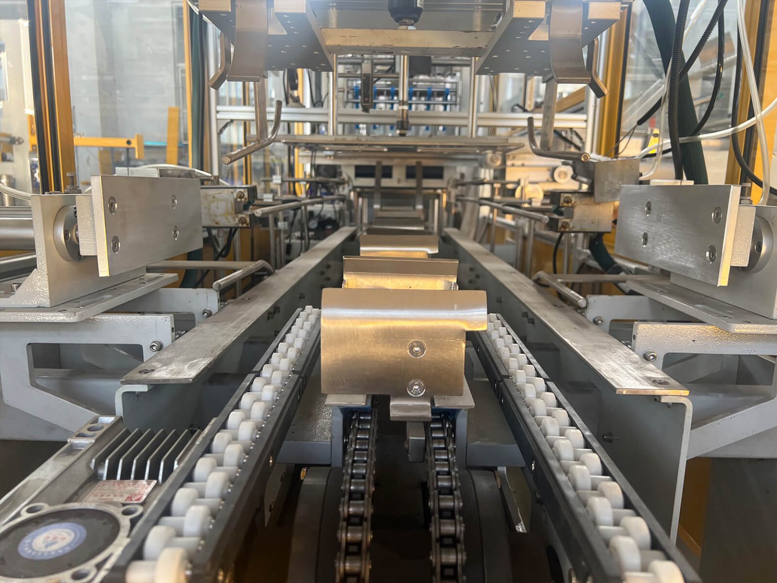 One Piece Falling Packing Machine