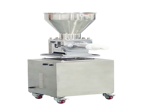 OM-83 Vertical Filling Machine