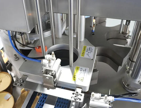 NEGATIVE PRESSURE VACUUM CAN SEALING MACHINE