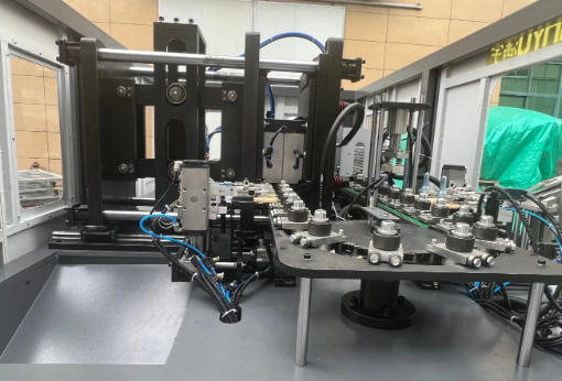 HY-2000 automatic bottle blowing machine