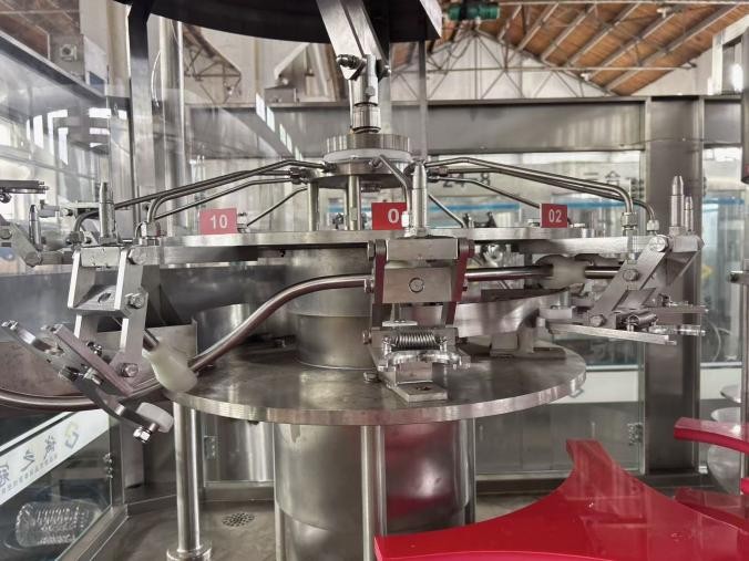 BY-XGF-12-12-4 1200BPH PET Bottle Washing, Filling, and Capping Machine for Barrel Water
