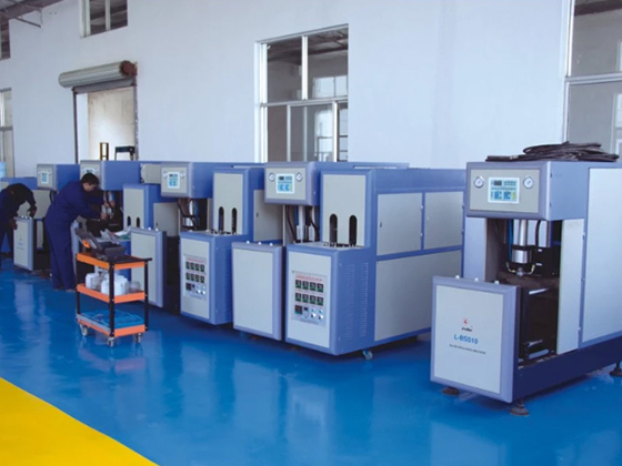 3-Cavity Semi-automatic PET Bottle Blowing Machine L-BS510-3(3-cavity)