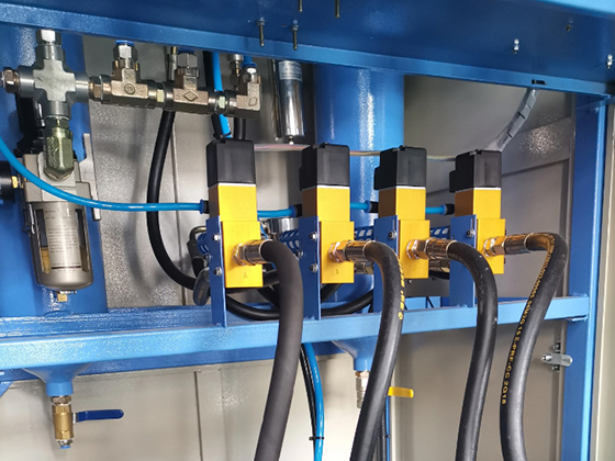 4-cavity Semi-automatic PET bottle blowing Machine L-BS510-4(4-cavity)