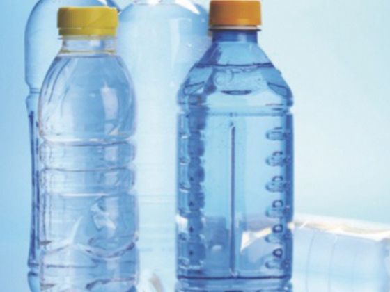 1-Out-2 Fully Automatic Bottle Blowing Machine---MW - SS2500	