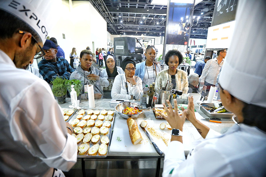 Hostex 2026