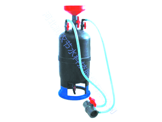Differential pressure fertilizer applicator