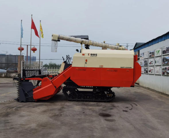  4LZ-6.0Z All-in Feed Self-Propelled Crawler Combine Harvester