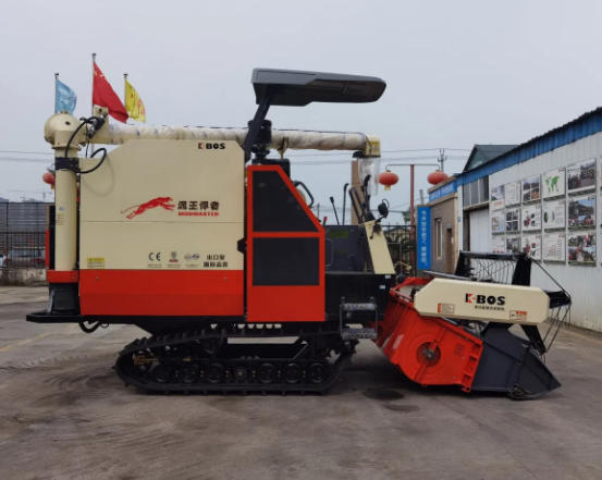  4LZ-6.0Z All-in Feed Self-Propelled Crawler Combine Harvester