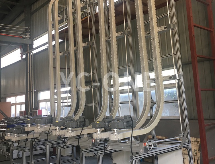 Bottle clamping lifting conveyor 