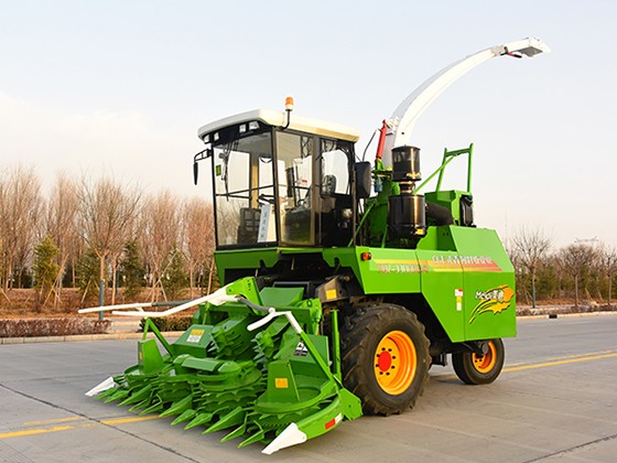 9QZ-3300B(G4)--- Self-Propelled Forage Harvester