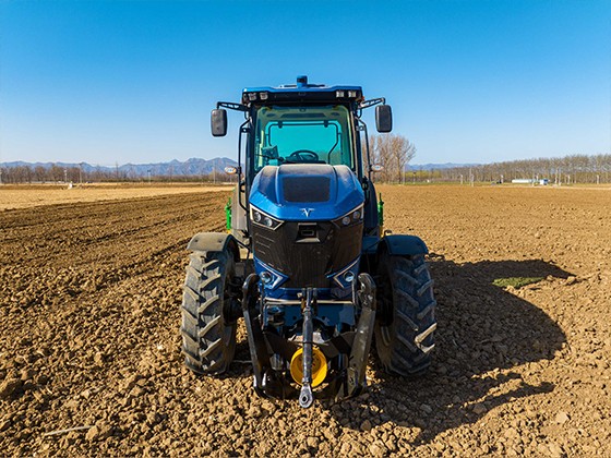 Intelligent and Fully-electric Utility Tractor---VOLTOR 954 ET