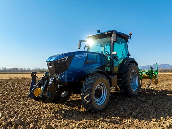 Intelligent and Fully-electric Utility Tractor---VOLTOR 954 ET