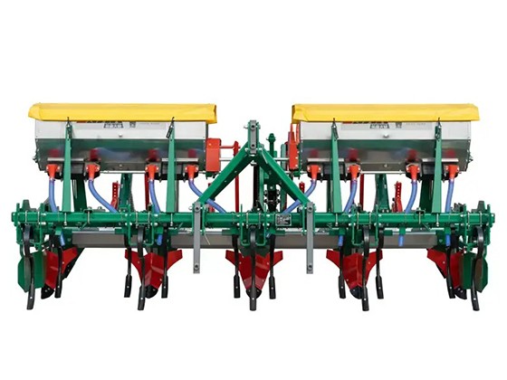 3ZMP-360 Potato cultivating soil fertilizing machine