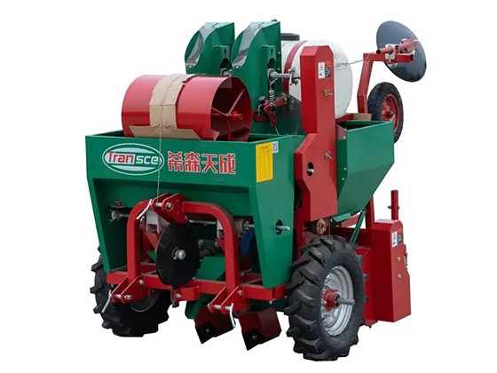 Small Potato single ridge and double row mulching planting machine 2CM-1/2