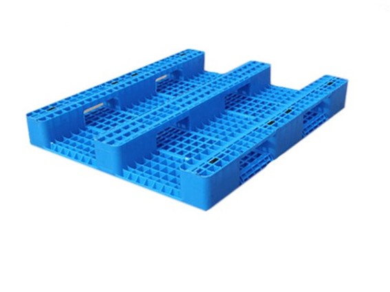 Three-way entry plastic pallet DC-1210 DC-1111