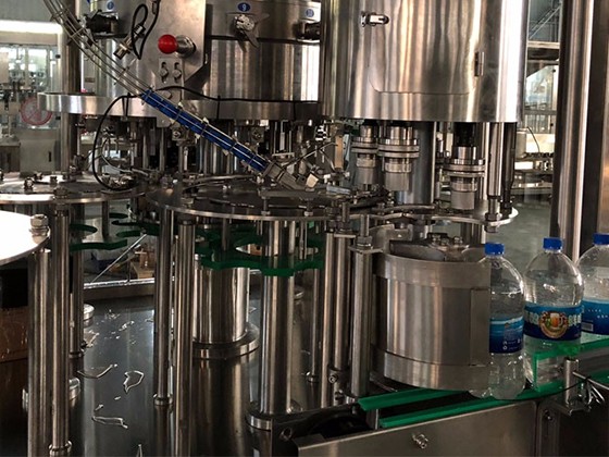 Automatic PET Bottle Beer Filling Machine 1000bph 1.5L---DCGF14-12-4