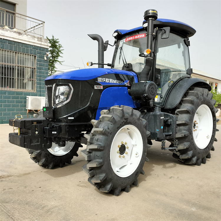 M1204-4X 4WD Flexible Operation Farm Tractor with Disc Harrow 120HP