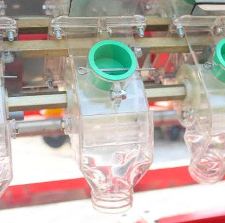 patented fertilizer discharge box