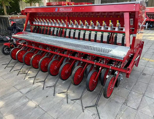 Multi functional Grain Wheat Seeder 2BXF-20D