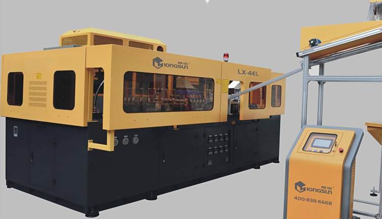 Fully Automatic PET Blow Molding Machine for 2L Bottles LX-4EL