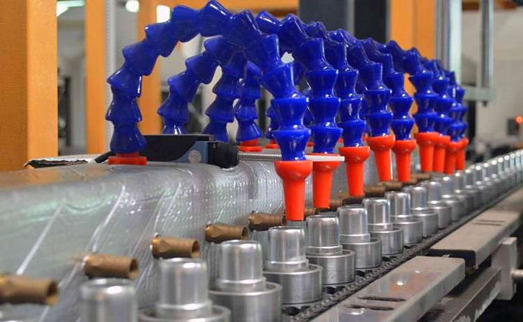 Fully automatic Low pollution bottle blowing machine LXG-6/2