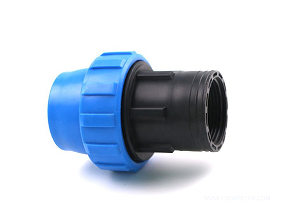 90-degree three-way fitting, used in agriculture, greenhouses, and farming