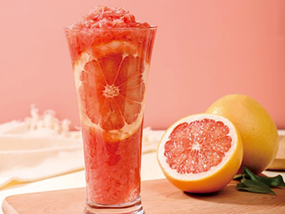 Canned red grapefruit with pulp