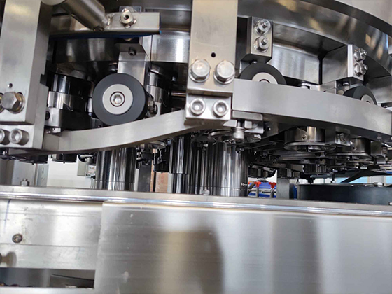 Can Carbonated Soft Drink Filling Sealing Machine---F40A / S60