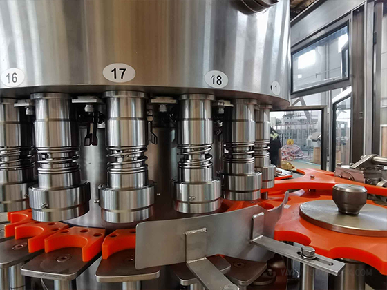  Can Juice Filling Sealing Machine---F56A / A8H
