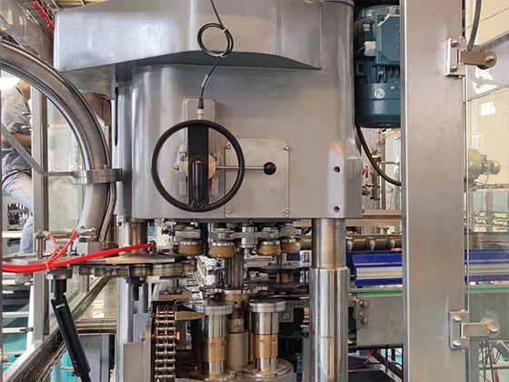 Can Carbonated Soft Drink Filling Sealing Machine---F40A / S60