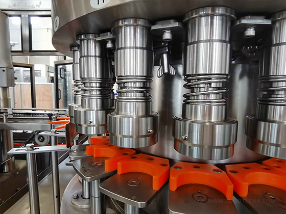  Can Juice Filling Sealing Machine---F56A / A8H