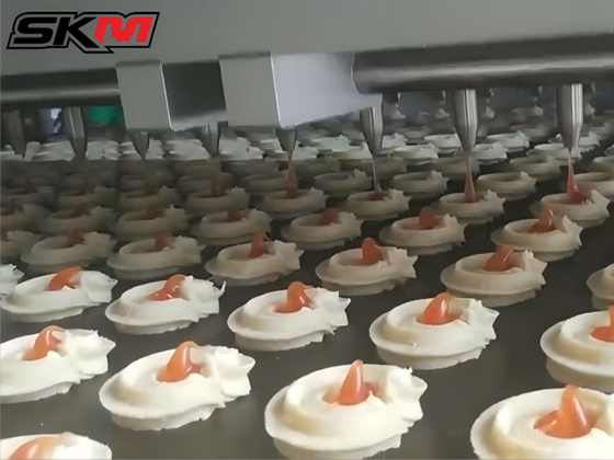 Cookie forming machine
