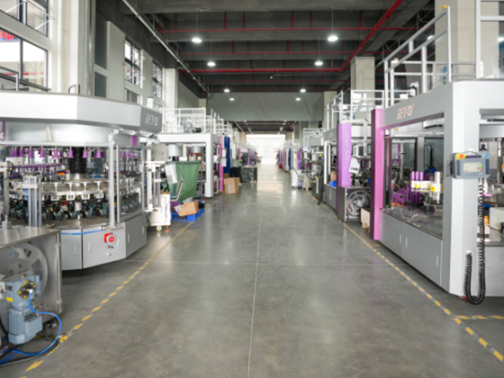 Fully Automatic Rotary High-Speed Positioning Adhesive Labeling Machine---RYRS-808C-2