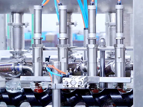 Hot Sauce Filling Capping Machine