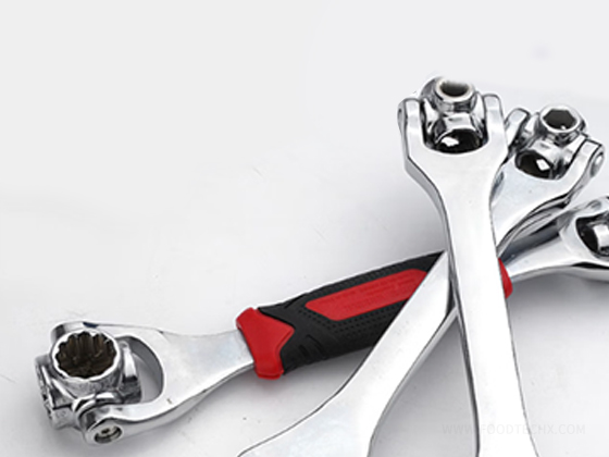 Socket Wrench